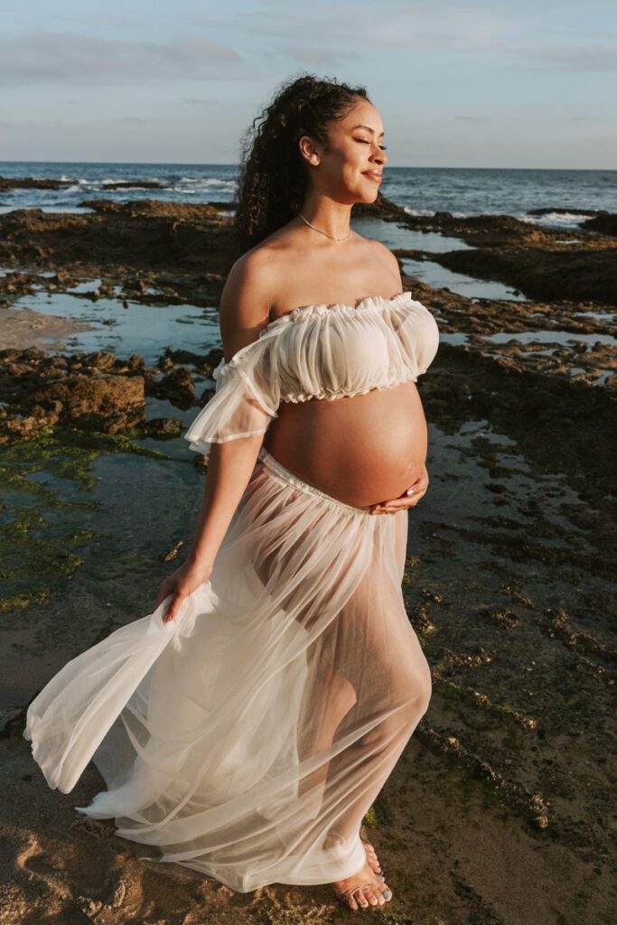 Beach Maternity Photo Shoot Orange County - Freebird Studios Beach Maternity Photo Shoot Orange County - Freebird Studios